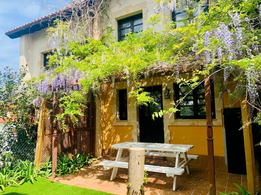 Apartamentos サンティリャーナ・デル・マル エクステリア 写真